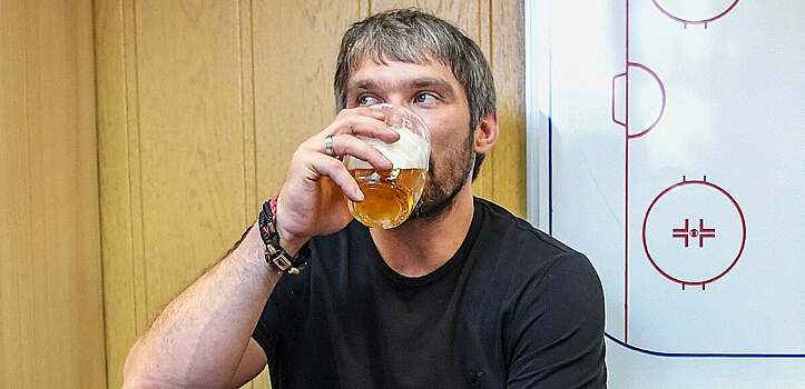 Евгений Селезнев: «После хоккея сам бог велел выпить пива»