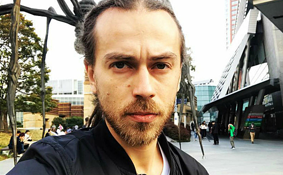 Отец и сын Децла впервые встретились на похоронах