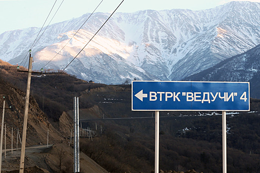 КСК заявили, что туристы могут приезжать в "Ведучи" по объездной дороге