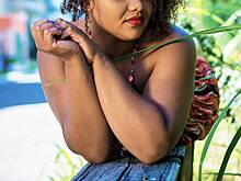 Плюс-сайз-модель перечислила лучшие позы для фото