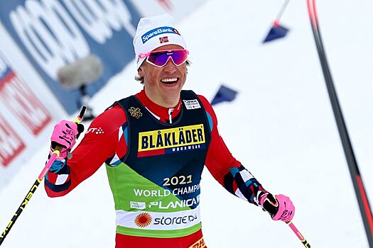 Сборная Норвегии с Клебо и Вальнесом выиграла коньковый спринт на последнем этапе КМ