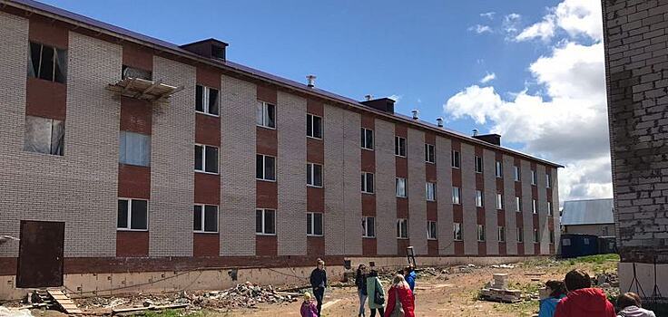 Строительство ЖК «Родниковый край» должны завершить в сентябре 2019 года