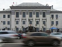 Посольство России на Украине спустило флаги