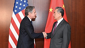 Переговоры США и Китая начались с взаимных упреков