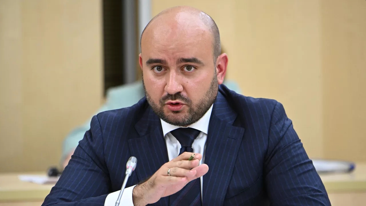 Самарский губернатор объяснил грубое увольнение главы Кинельского района