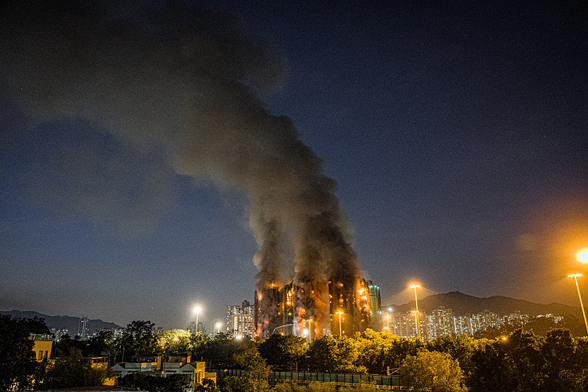 Пожар в высотном жилом комплексе "Ван Фук Корт"