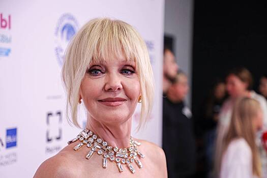 Певица Валерия дала совет людям до 30 лет