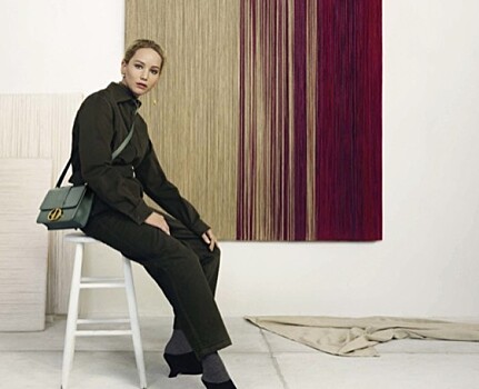 Новая рекламная кампания Dior: Дженнифер Лоуренс, арт-галерея и вещи по мотивам работ Сони Делоне