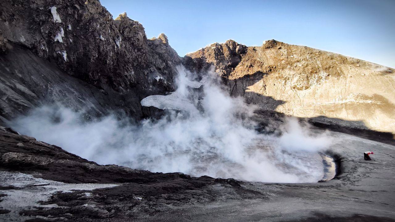 Извержение вулкана изменило облик Камчатки