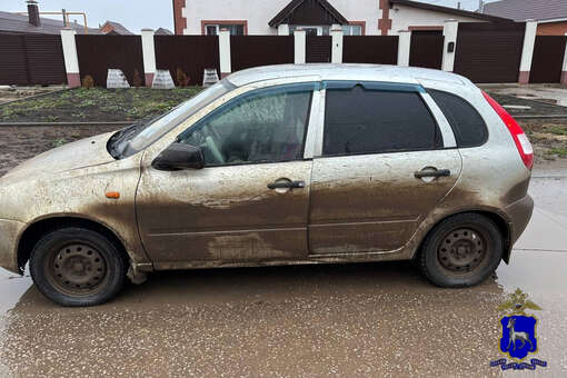 Под Самарой мужчина угнал автомобиль чиновника и уснул за рулем