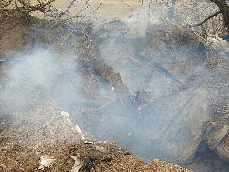  На фотографиях виден блиндаж, где погибли Червона и ее боевой побратим Александр Милютин