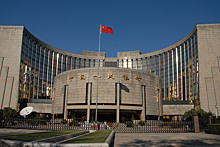 ЦБ Китая повысил курс юаня до максимального за три месяца