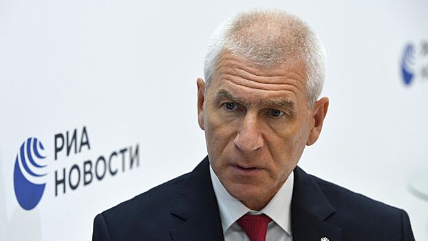 Матыцин прокомментировал призывы лишить РФ членства в УЕФА и ФИФА