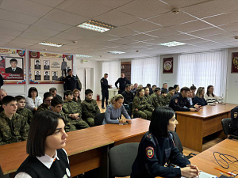 В День Героев Отечества в отделе МВД России по Дигорскому району Северной Осетии  состоялся Урок мужества с участием представителей Совета ветеранов