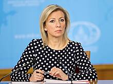 Захарова: Клуни и его фонду следует добыть список "пострадавших" в Буче