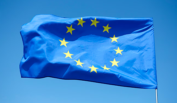 Новые санкции ЕС коснулись российских самолетов, банков и дипломатов