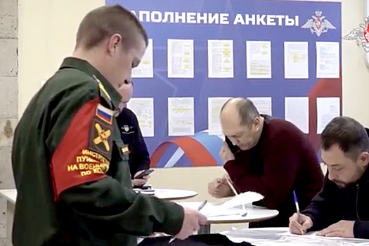 В Башкирии предложили льготу для студентов, желающих служить по контракту