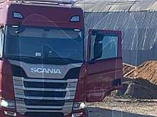 Появились кадры с мигрантом, который умер из-за удара током от авто в Петербурге