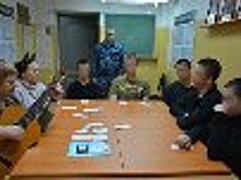 В СИЗО-1 УФСИН России по Курганской области Уполномоченный по правам ребенка в регионе поздравила несовершеннолетних с Новым годом