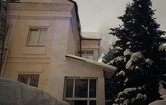 ТАСС: горевший в Балашихе хостел, где погибли люди, мог работать нелегально