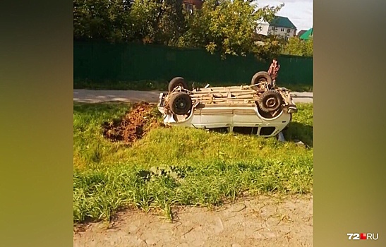 В ДТП на Щербакова пострадал водитель Toyota, отправивший «Ниву» в кювет