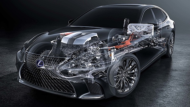 Lexus показал мультигибридный седан