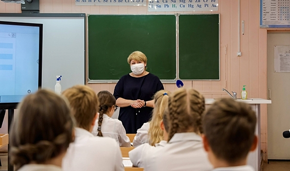 Дети из ЛНР и ДНР начали обучение в школах Волгоградской области