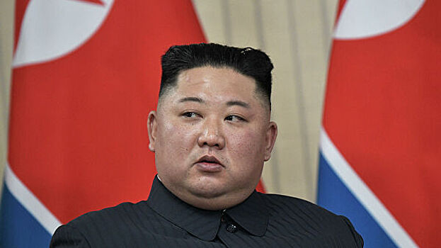 В Сети обсуждают загадочный пластырь на затылке Ким Чен Ына