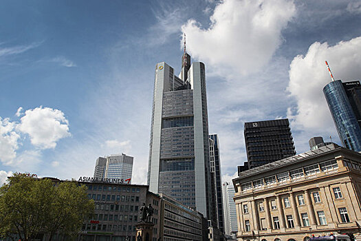 Commerzbank продаст Societe Generale бизнес рынков акций