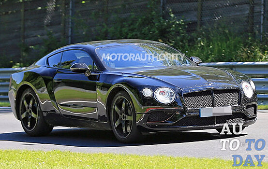 Изящный Bentley Continental GT попался в объективы фотографов