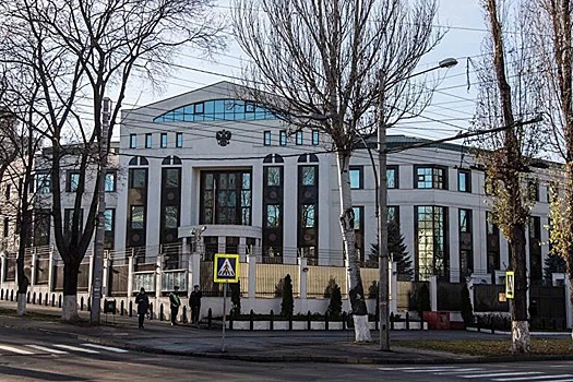 Посольство РФ: закрытие Русского дома — это не политический шаг, а культурное недоразумение