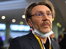 Шнуров написал стихотворение на смерть Мамонова