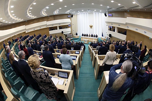 Совфед одобрил закон об исправительных работах за продажу сигарет и вейпов детям