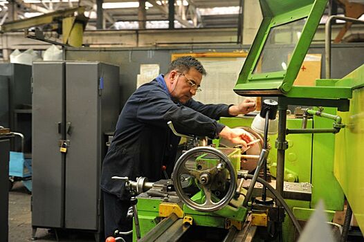 39 промышленных предприятий Волгоградской области ищут сотрудников