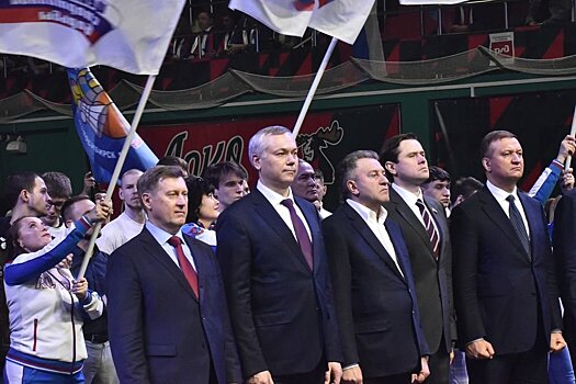 Губернатор поздравил новосибирцев с годовщиной воссоединения Крыма с Россией