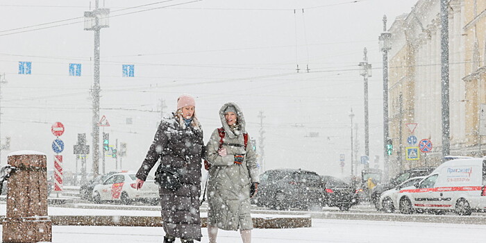 Апрельский снег: арктический циклон «Мирелла» пришел в Санкт-Петербург