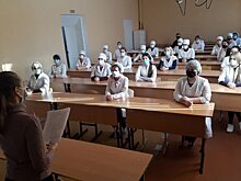 В Балаково будущие фельдшеры получат повышенную стипендию от Николая Панкова