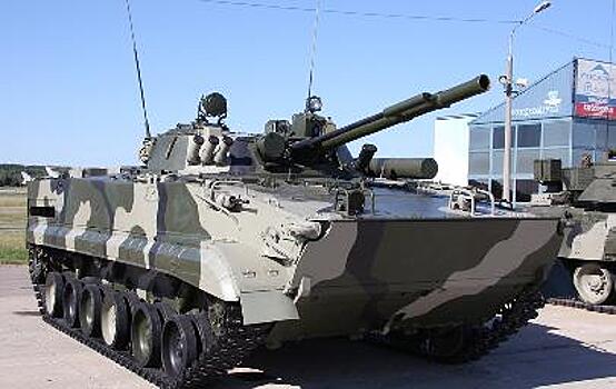 На IDEX представили уникальный легкий плавающий танк "Спрут-СДМ1"