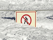 В горах Сочи снежные трассы и канатки закрылись из-за непогоды