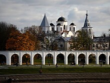 В Великом Новгороде нашли ворота средневекового Немецкого двора