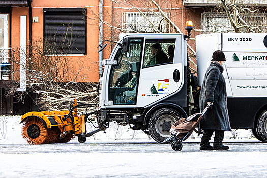 В мэрии Калининграда рассказали, кого накажут за плохую уборку снега в выходные