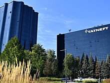 Индексы Мосбиржи и РТС снизились на 0,64-1,03%