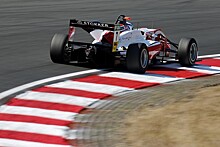 Арон выиграл первую гонку Ф-3 на «Зандворте», Шумахер — 3-й, Шварцман — 8-й