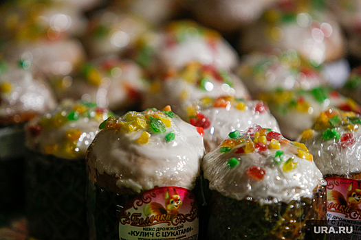 Печь куличи и красить яйца допускается в любой день Страстной недели