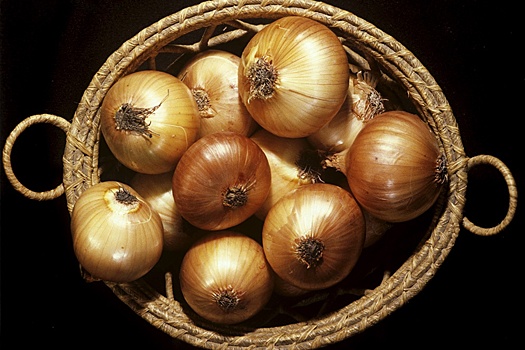 Народные приметы на 18 августа: Чтобы был мир в семье - испеки хлеб с луком