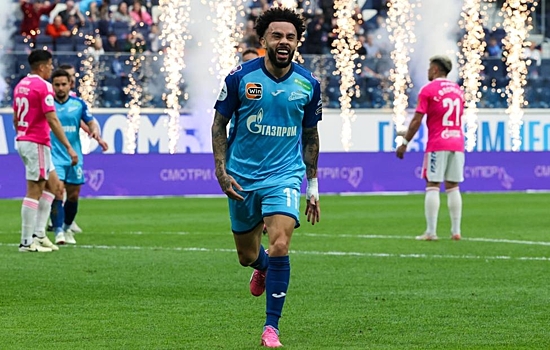 Футболисты "Зенита" одержали минимальную победу над "Оренбургом"