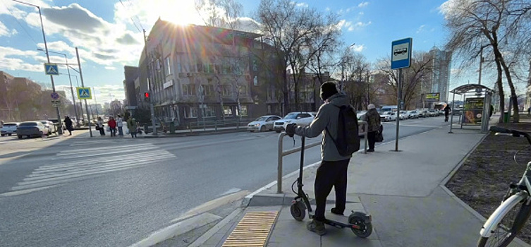 В Самаре прошел рейд по самокатчикам