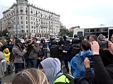 К расследованию последних акций оппозиции привлечены следователи, участвовавшие в делах Болотной площади, Никиты Белых и "Седьмой студии"