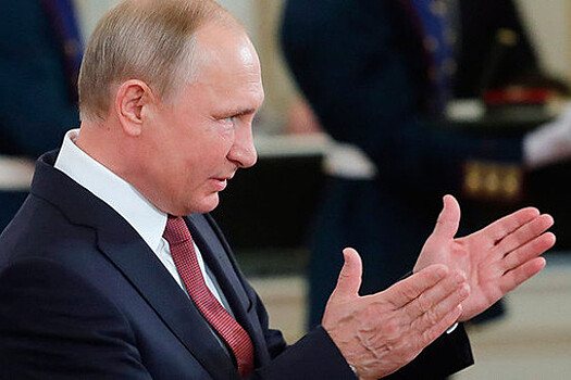 Путин дал поручения по итогам "прямой линии"
