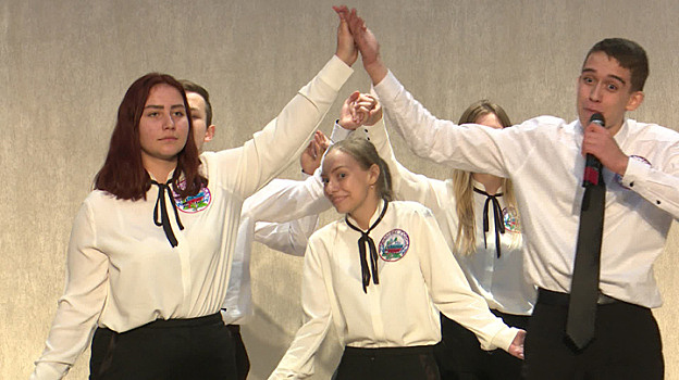 Воронежские школьники провели финал избирательной олимпиады в духе КВН